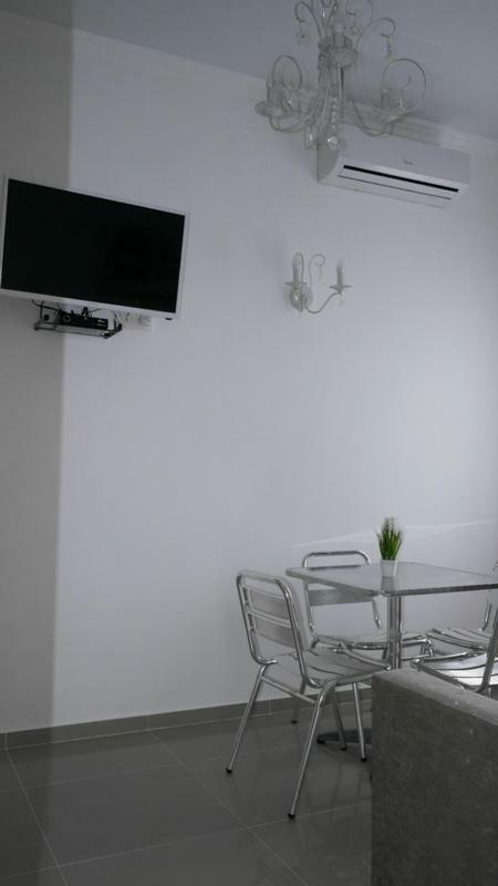 Мини-Отель Фаворит Апартаменты Затока Экстерьер фото